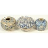 A Chinese 17th century blue and white circular box and cover,