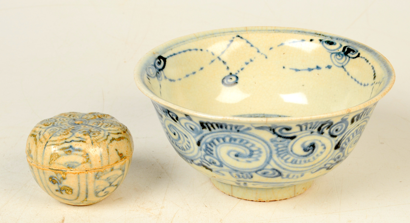 A Chinese 15th/16th century porcelain blue and white decorated south eastern trade bowl,