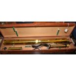 A late Victorian or Edwardian 7.2cm brass telescope by W.