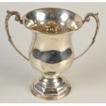 A twin handle silver trophy, 14oz.