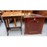 An organ stool, together with a corner cabinet (2)