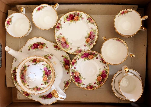 A Royal Albert 'Country Roses' tea-service