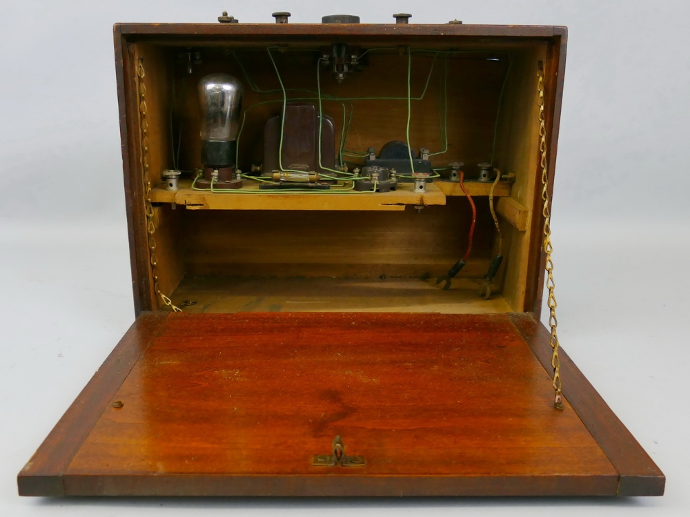 A Gecophone Victor 3 radio receiver, together with a wooden cased probably audio amplifier and the - Image 5 of 8