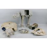 Star Wars - Kenner Millennium Falcon, At-At transporter, Luke Skywalker Snowspeeder, Tie Fighter,