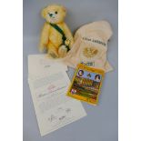 A Steiff "Schloss Schonbrunn" teddy bear, limited edition number 610/1500 in original bag with