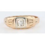 A gentleman's yellow gold diamond set ring, size U