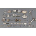 A Dutch silver purse, a ditto lidded vessel and other minor miniature items