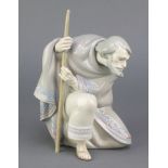 A Lladro figure of Sam Jose no. 5476 8 1/2", boxedThis lot is in good condition.