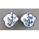 A pair of 18th Century Worcester blue and white leaf shaped pickle dishes with vinous decoration