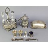 A Victorian silver plated mug, a cruet and minor plated items