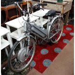 A Elle Motor assist electric push bike CONDITION: Please Note - we do not make