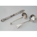 assorted silver plated wares comprising sauce ladle,