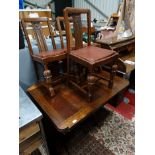 Mid 1920s oak dining table and 4 chairs CONDITION: Please Note - we do not make