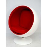 Vintage Retro : After Eero Aarnio (1932), a 21stC Ball Chair ( Globe Chair ) ,