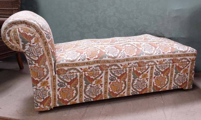 Day bed with storage compartment under CONDITION: Please Note - we do not make