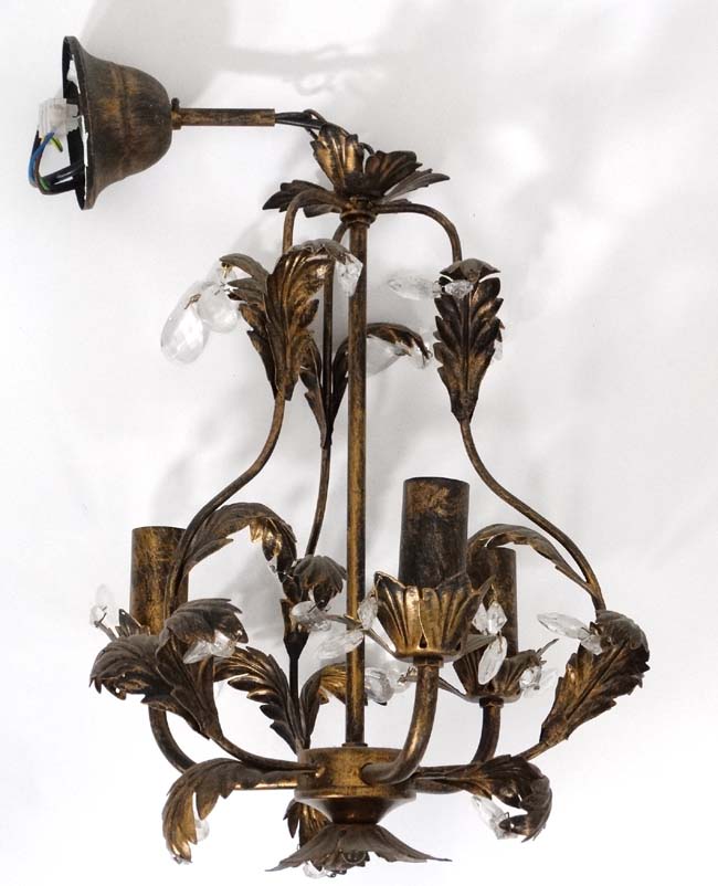 Pendant light fitting CONDITION: Please Note - we do not make reference to the - Image 2 of 3