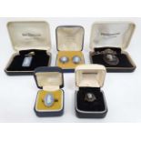 Various items of Wedgwood jewellery set with jasperware ceramic cabochon CONDITION:
