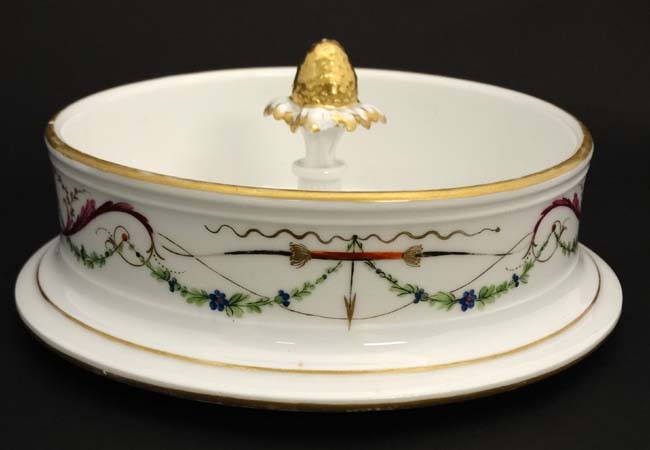 A 19thC Rockingham China style serving dish / ice pail cover with central knop formed as a gilded
