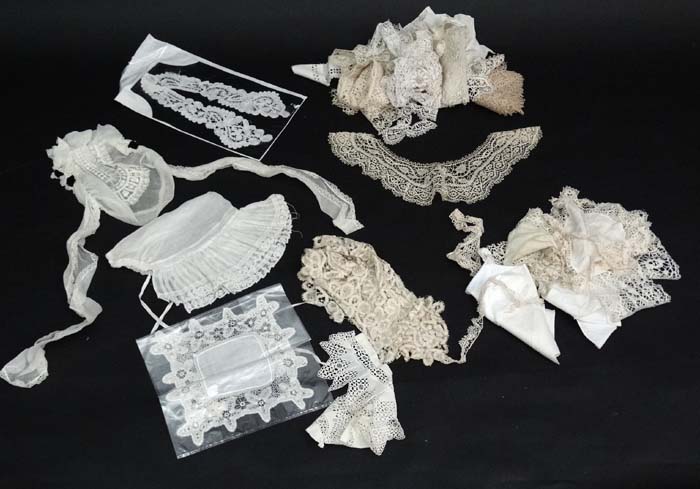 Textiles : A collection of late 19thC and early 20thC bobbin lace, tape lace, lawn bonnets, - Image 6 of 6