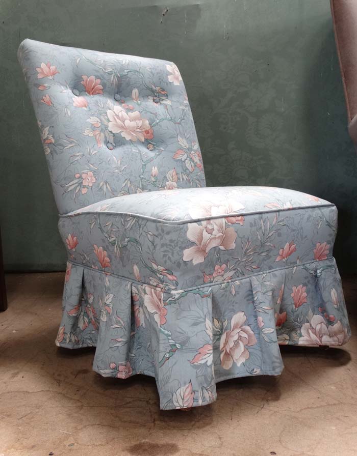 Floral upholstered chair CONDITION: Please Note - we do not make reference to the