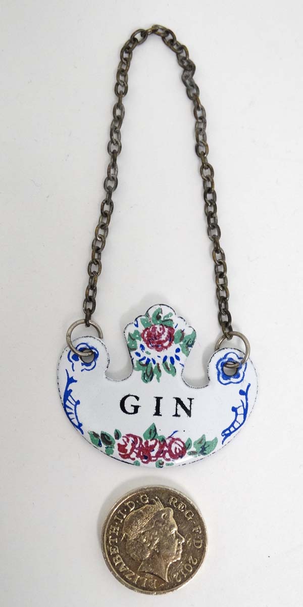 A French enamel wine / decanter label with hand painted decoration CONDITION: - Image 4 of 4