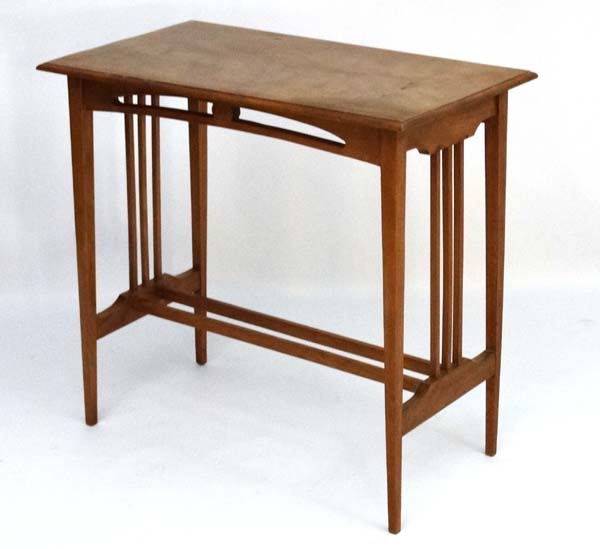 Arts and Crafts : A 19thC satin walnut occasional table. - Image 3 of 4