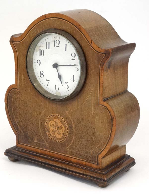 Clock : an early 20 thC mahogany mantle timepiece clock with French platform movement behind an - Image 6 of 7