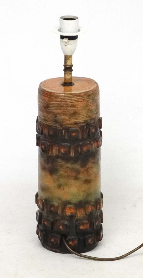 Vintage Retro : a 1970's cylindrical stoneware table lamp with incised and squared decoration in - Image 2 of 2