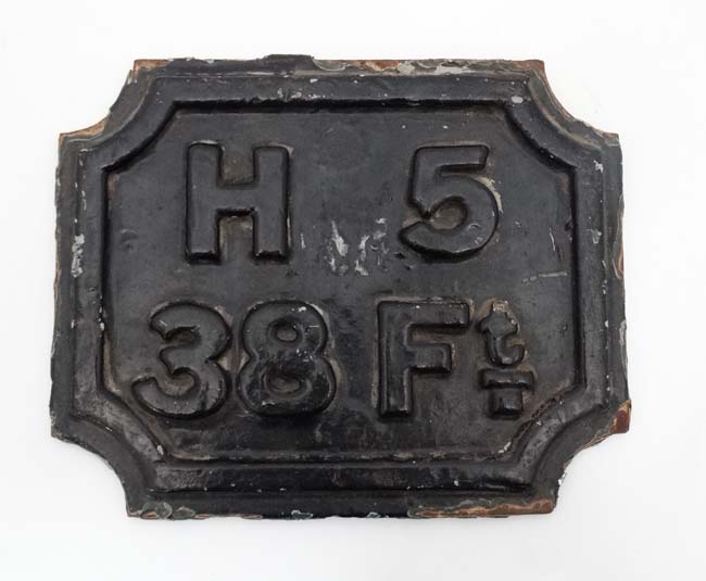 Railway : Cast iron sign ( clearance sign? ) ( from a bridge/canal ) CONDITION: