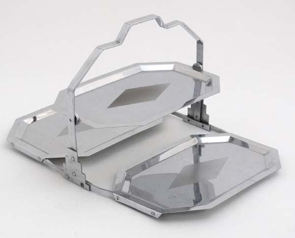 Art Deco : a Chromium plate Art Deco folding 3 fold tray with typical decoration and carry handle - Image 7 of 8