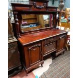 Mirror back sideboard CONDITION: Please Note - we do not make reference to the