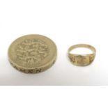 A child's 417 (10k) gold ring CONDITION: Please Note - we do not make reference to