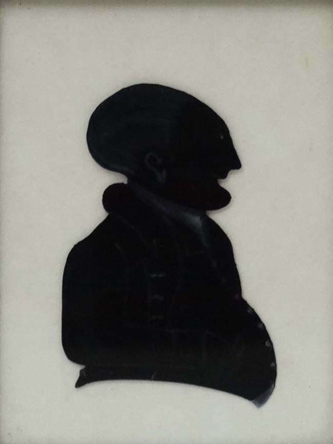 Reverse glass Silhouette : A hand painted image of an early Victorian gentleman with highlights, - Image 3 of 3