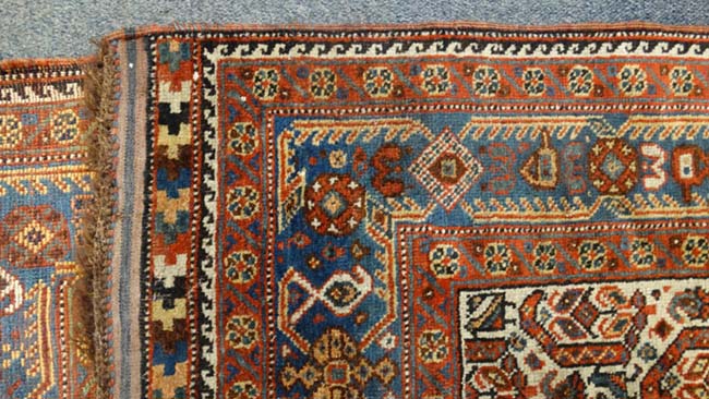 Carpet / Rug : A Persian carpet with central ground of 67 birds ( nearly all differing to one - Image 8 of 18