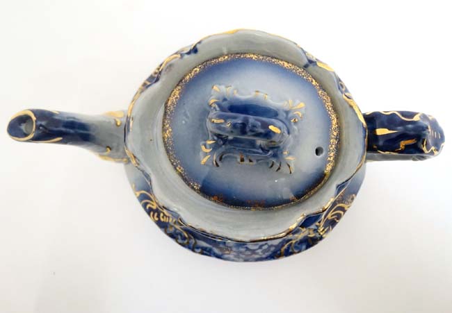 An early 20thC flo blue (flow blue) T Rathbone and Co , Victor teapot , - Image 3 of 6