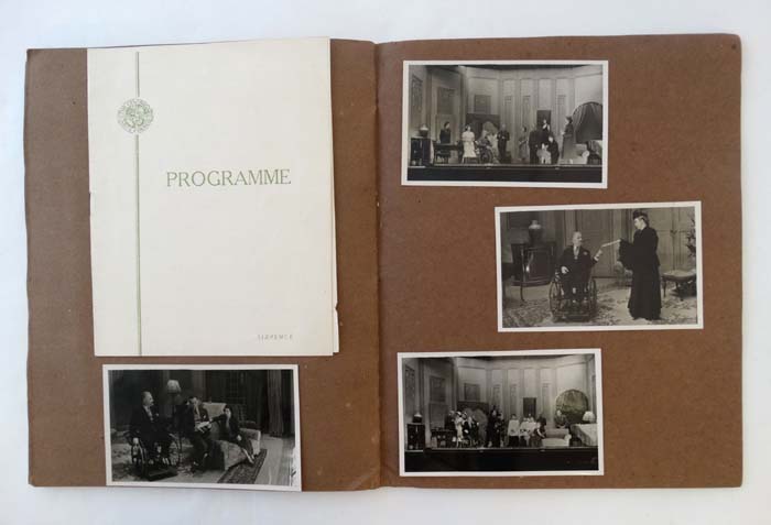 Ephemera: A 1940s and 50s '' The Lewisham Players '' album, to include programmes, - Image 3 of 7