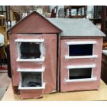 Dolls house CONDITION: Please Note - we do not make reference to the condition of