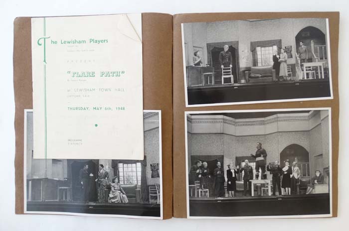 Ephemera: A 1940s and 50s '' The Lewisham Players '' album, to include programmes, - Image 6 of 7