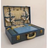 Vintage Retro : a 1950's Brexton picnic box ,