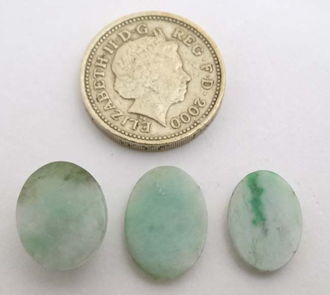 3 Oriental jade cabochon, 2 in the form of lily pads. - Image 2 of 3