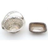 A silver bon bon dish of basket form with pierced decoration Hallmarked Birmingham 1902 maker