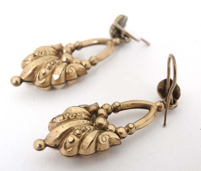 A pair of gilt metal drop earrings 1 ½” long CONDITION: Please Note - we do not - Image 3 of 3