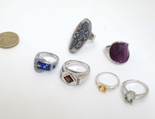 6 assorted silver and white metal dress rings (6) CONDITION: Please Note - we do - Image 2 of 6