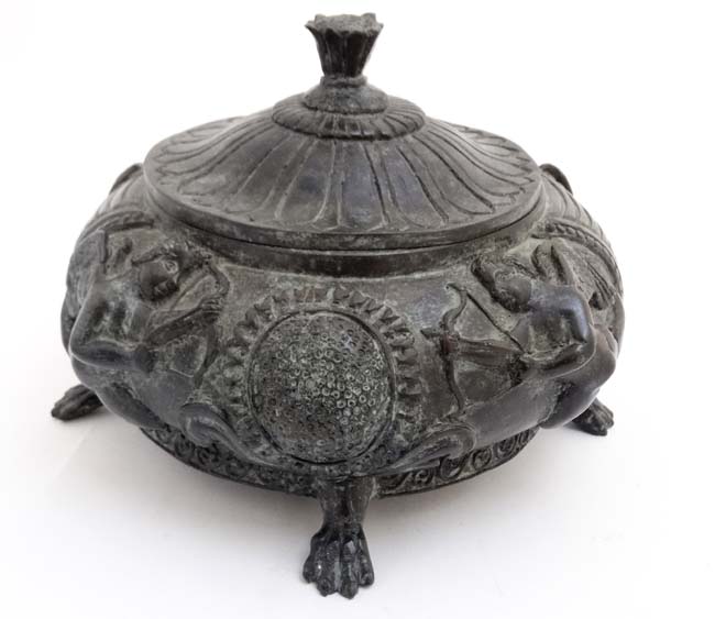 An early 20thC patinated bronze Grand Tour museum copy of a lidded urn after the antique depicting - Image 4 of 5