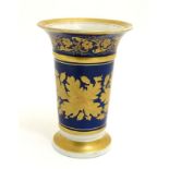 An early/mid 19thC Bloor Derby vase,