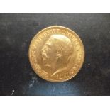 *George V (1910-36). Gold Sovereign, 1911, rev. George & Dragon (1)