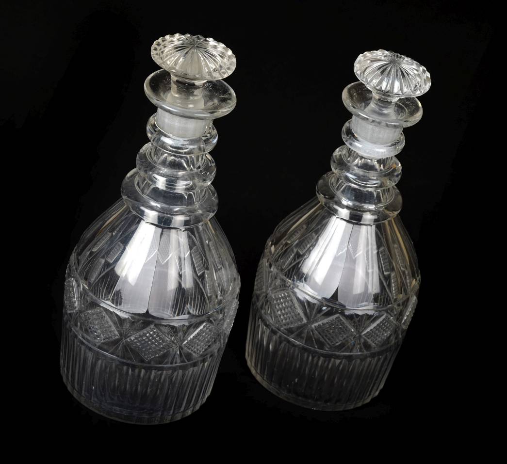 *Decanters. A pair of George III Irish glass decanters, circa 1820, mallet form with diamond cut - Image 4 of 4