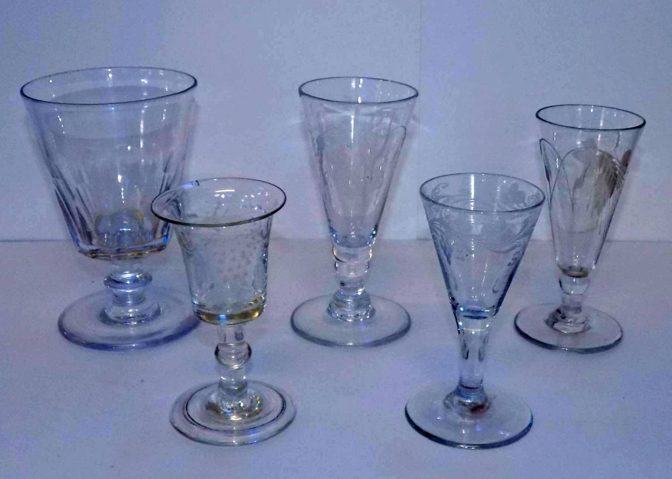 *Glasses. A mixed collection of Georgian drinking glasses, various forms and styles (10)