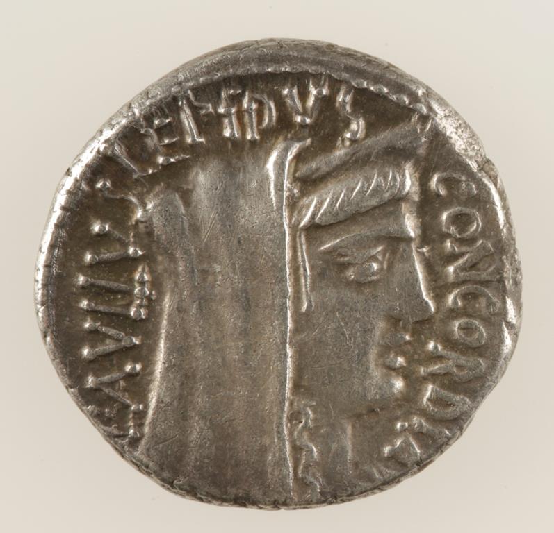 ROMAN REPUBLIC. L. AEMILIUS LEPIDUS PAULLUS, 62 B.C. AR DENARIUS. Veiled and diademed head of