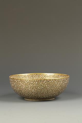 A JAPANESE SATSUMA 'THOUSAND BUTTERFLIES' BOWL by Yuzan